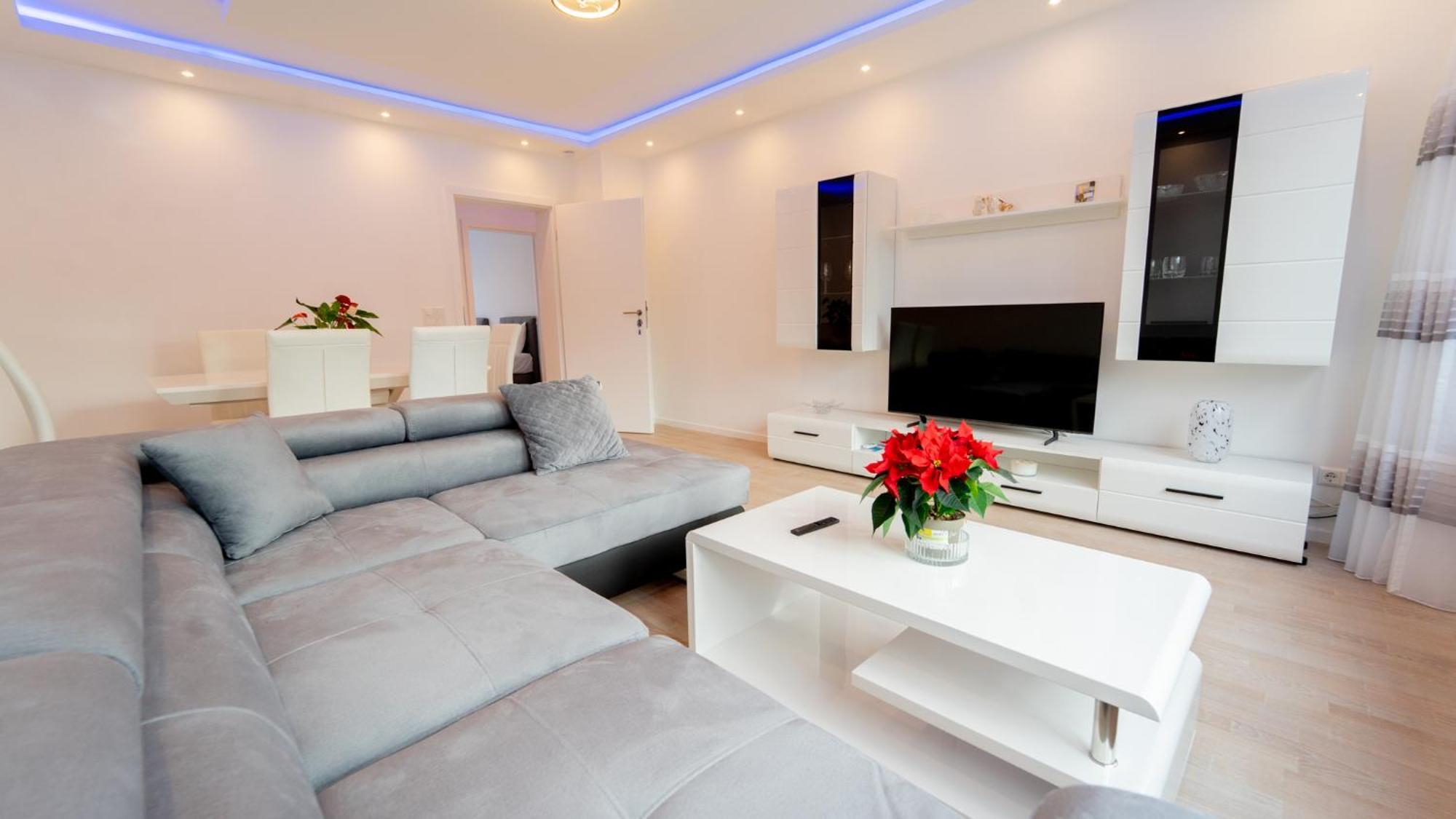 Mega Lux Apartment Esslingen am Neckar Exterior photo